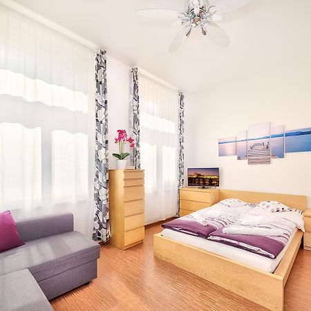 Paradise Apartment Прага Екстериор снимка
